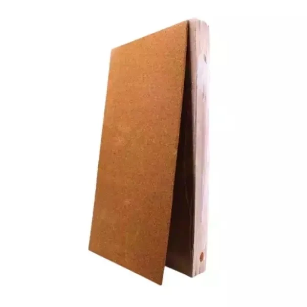 Plaques de liège 10 mm à haute densité empilées – Granulat fin 300-400 kg/m³